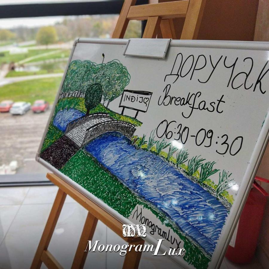 Monogramlux Hotel Indija Exterior foto